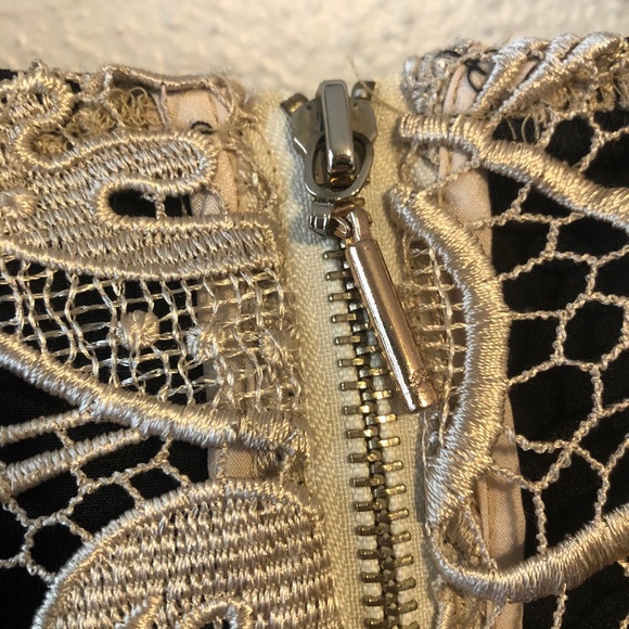 Chloe 100% silk ruffled lace mini dress size 4 - Picture 6 of 8